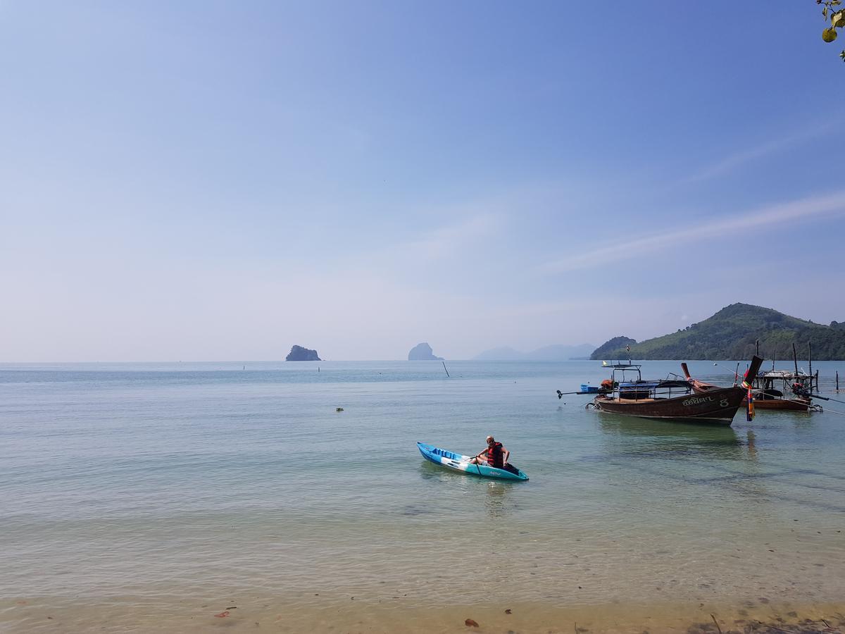 Coconut Corner Hotel Ko Yao Noi Exterior photo