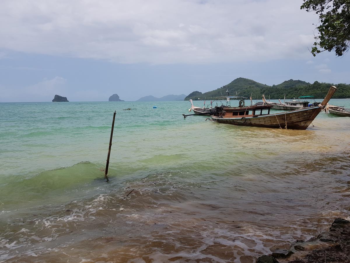 Coconut Corner Hotel Ko Yao Noi Exterior photo